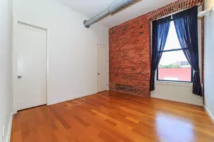 125 B, Boston, MA 02127 - Photo 4