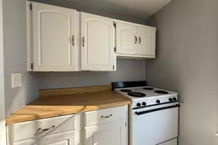 21-23 Omena Pl, Fitchburg, MA 01420 - Photo 8