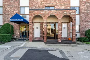 474 Broadway, Somerville, MA 02145 - Photo 2