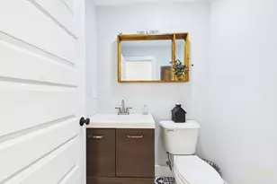 351 County Rd, Rochester, MA 02770 - Photo 14