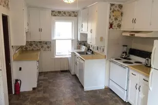 90 N Prospect St, Amherst, MA 01002 - Photo 4
