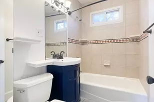 31-33 Melbourne St, Boston, MA 02124 - Photo 10