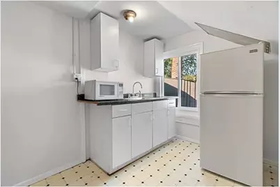 15 Holton #2, Boston, MA 02134 - Photo 6