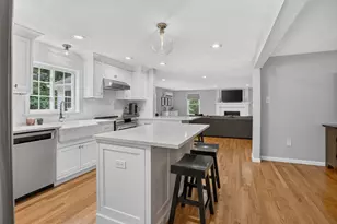 10 Lillian Dr, North Reading, MA 01864 - Photo 12