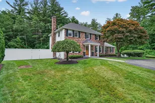 10 Lillian Dr, North Reading, MA 01864 - Photo 2