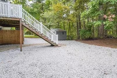 9 Debra Ln #1, Bellingham, MA 02019 - Photo 4