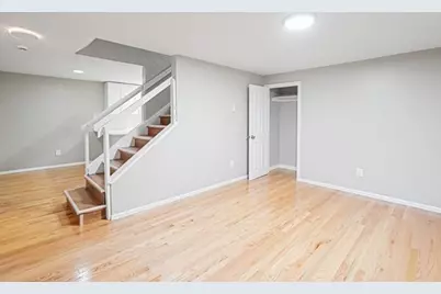 9 Debra Ln #1, Bellingham, MA 02019 - Photo 8