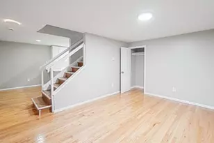 9 Debra Ln, Bellingham, MA 02019 - Photo 8