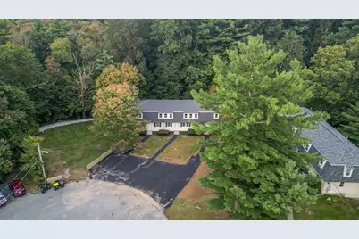 9 Debra Ln #1, Bellingham, MA 02019 - Photo 2