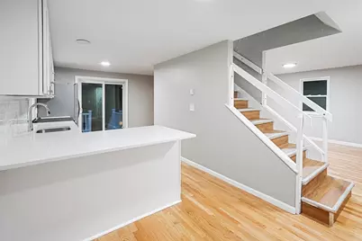 9 Debra Ln #1, Bellingham, MA 02019 - Photo 6