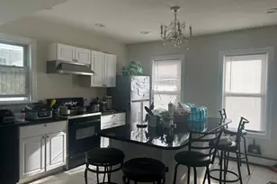 105 Spruce St, Leominster, MA 01453 - Photo 4
