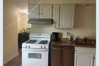 105 Spruce Street, Leominster, MA 01453 - Photo 6