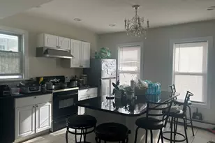 105 Spruce St, Leominster, MA 01453 - Photo 4