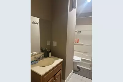 105 Spruce Street, Leominster, MA 01453 - Photo 10