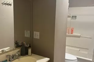 105 Spruce St, Leominster, MA 01453 - Photo 10