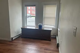 105 Spruce St, Leominster, MA 01453 - Photo 8