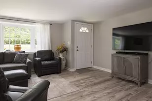 50 Spring St, Plympton, MA 02367 - Photo 24