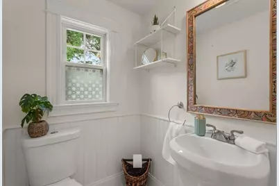 79 Grove St, Winchester, MA 01890 - Photo 12