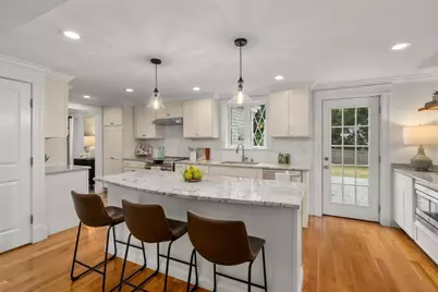 79 Grove St, Winchester, MA 01890 - Photo 6