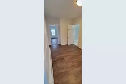 4 Pleasant St, Wakefield, MA 01880 - Photo 4