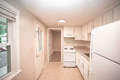 1229 Main St #E, Holden, MA 01520 - Photo 4