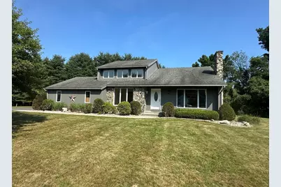36 Fraser Dr, East Longmeadow, MA 01028 - Photo 4