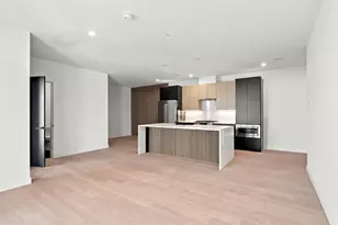 22 High St, Boston, MA 02122 - Photo 4