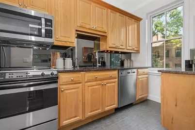 202 W Springfield St #4, Boston, MA 02118 - Photo 4