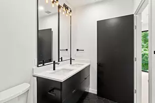 22 High St, Boston, MA 02122 - Photo 10
