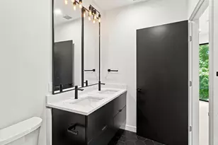 22 High St, Boston, MA 02122 - Photo 10
