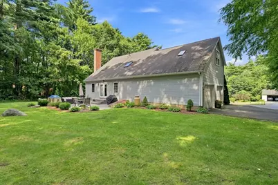 30 Sylvan Circle, Belchertown, MA 01007 - Photo 6