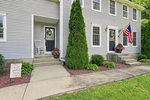 30 Sylvan Cir, Belchertown, MA 01007 - Photo 4