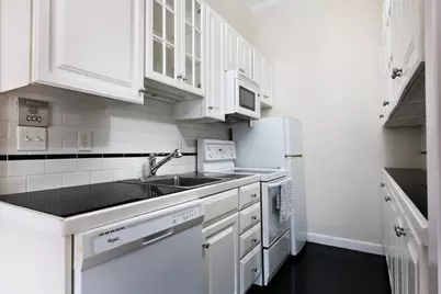296 Marlborough St #4, Boston, MA 02116 - Photo 2
