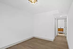 127 E Cottage St, Boston, MA 02125 - Photo 6