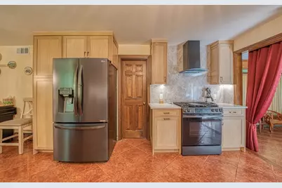 331 Mountain Street, Sharon, MA 02067 - Photo 4