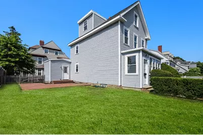 45 Henshaw St, Boston, MA 02135 - Photo 32