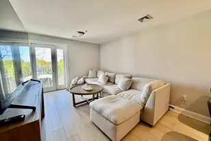 25 Alpine St, Boston, MA 02136 - Photo 6