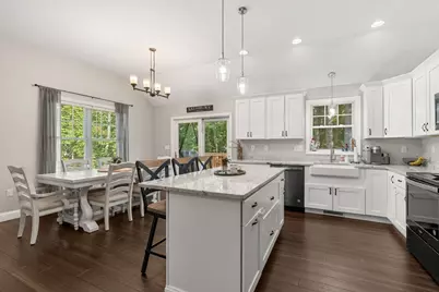 45 Folly Mill Rd, Salisbury, MA 01952 - Photo 4