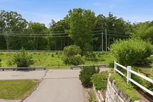 1001 Alyssa Dr, Groveland, MA 01834 - Photo 32