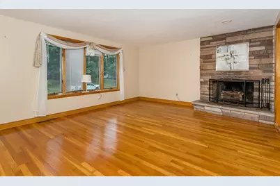 5 Charles Drive, Canton, MA 02021 - Photo 4