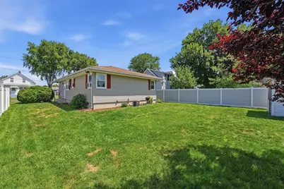 35 Beaumont Ave, Chicopee, MA 01013 - Photo 34
