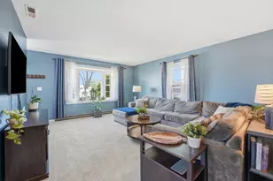 35 Beaumont Ave, Chicopee, MA 01013 - Photo 8