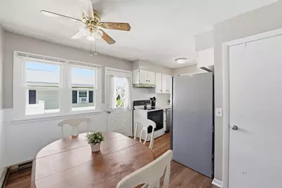 35 Beaumont Ave, Chicopee, MA 01013 - Photo 6