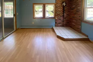 6 Oak Dr, Oxford, MA 01540 - Photo 2