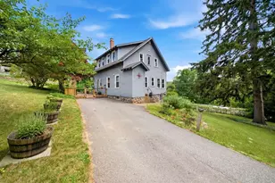 715 River St, Haverhill, MA 01832 - Photo 6