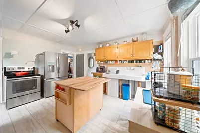 715 River St, Haverhill, MA 01832 - Photo 18
