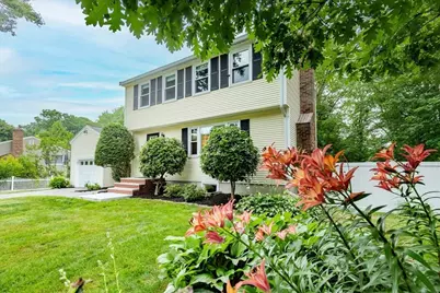 3 Kenilworth Lane, Haverhill, MA 01835 - Photo 2