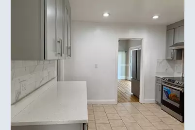 31 Stoneland Rd, Worcester, MA 01603 - Photo 4