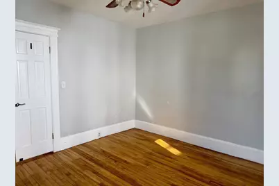 31 Stoneland Rd, Worcester, MA 01603 - Photo 12