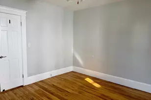 31 Stoneland Rd, Worcester, MA 01603 - Photo 12
